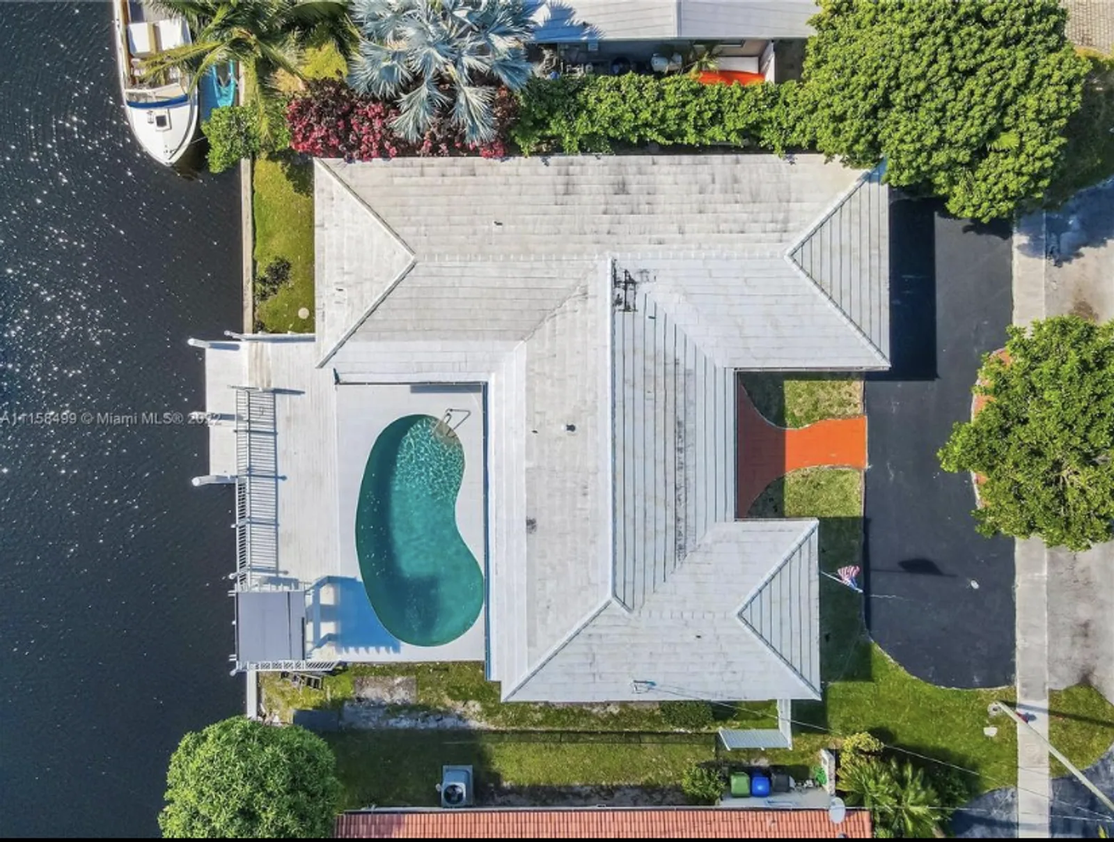 Short-term rental property management